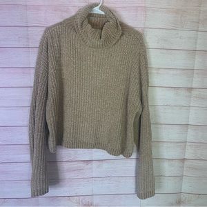 BLANK NYC Cozy Soft Cowlneck Sweater Size Medium